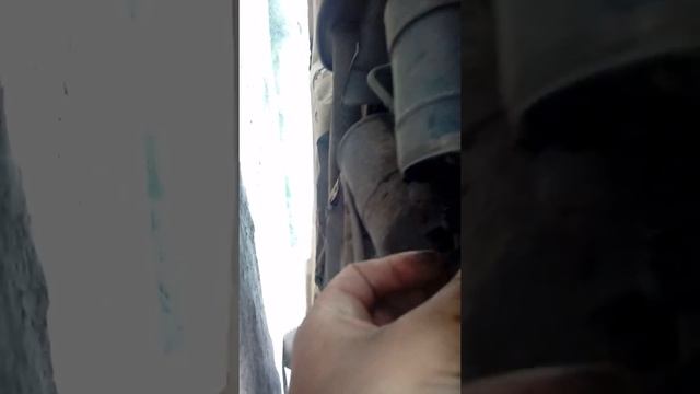 Как заменить электрический бензонасос на ауди 80!! смотреть онлайн