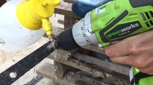 Сверлим 80 отверстий диаметром 20 мм в стали толщиной 3 мм