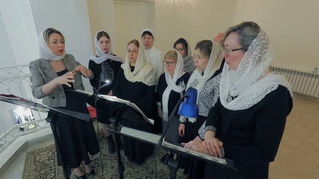 Хор Архиерейского подворья храма свт.Тихона Воронежского г.Саратова. Видеозапись Богослужения.