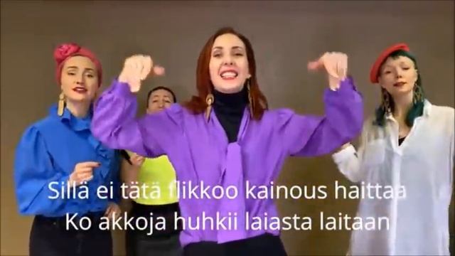 Who Sang It Better: Ievan Polkka - Loituma смотреть онлайн