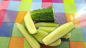 Салат из огурцов