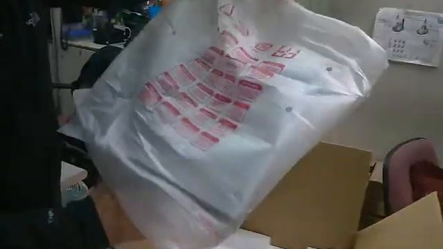 Unboxing Dell 17" LCD IN1720C смотреть онлайн