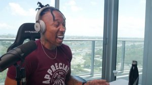 First REACTION to " Rock Music " Falling In Reverse ( Voices In My Head )