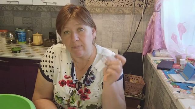 Какие цветы лучше; Петуния или Катарантус?  Калибрахоа  или Петхоа? Чем лучше мыть посуду?!