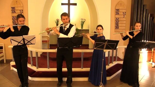 Мендельсон. Сон в летнюю ночь для 4 флейт смотреть онлайн