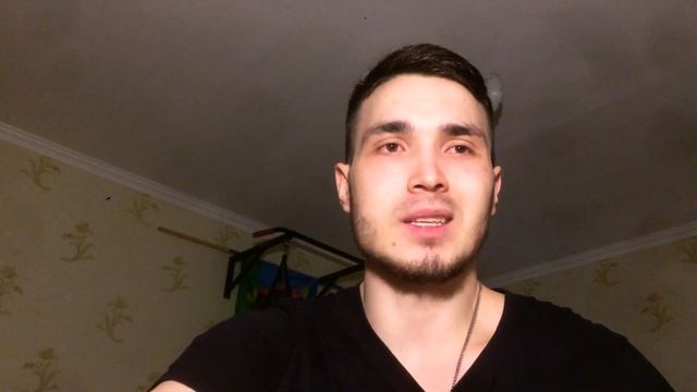 Зачем БЫВШАЯ продолжает за тобой СЛЕДИТЬ. (Бросила девушка что делать)