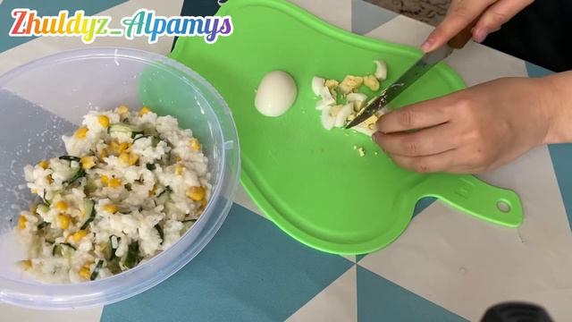 Салат из риса.Күріш салаты.Ең оңай өте дәмді салат.Қазақша рецепт??