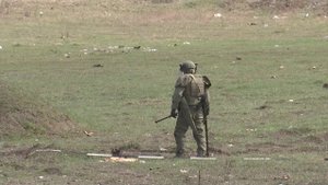 Разминирование территорий российскими миротворцами в районе Мардакерта