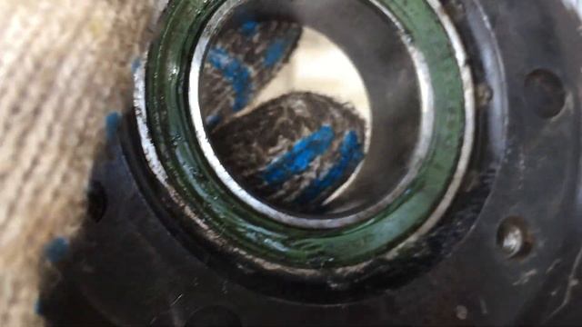 Замена подшипника шкива компрессора кондиционера(ZM2) Opel Astra J.