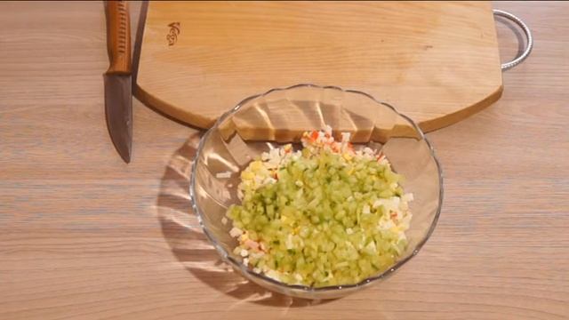 Тарталетки с крабовыми палочками