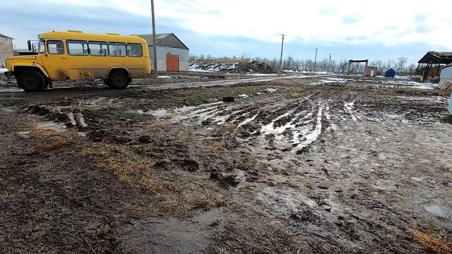 Овцеферма нашего поселка! Первый рабочий день в новом коллективе! (1 часть) смотреть онлайн