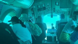 Погрузились под воду на подводной лодки Египет