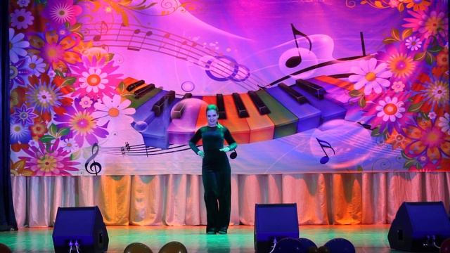 Шегурова Дарья «Стиль Vogue».Танцевальная студия «Птица Феникс». смотреть онлайн