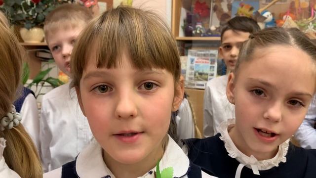 Ученики школы 843 поздравляют мам с праздником! смотреть онлайн