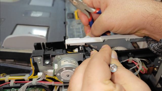 Kyocera Cover Not Closing, Noisy Scanning Scanner Paper Jam Problem Solution