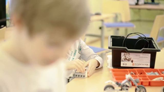 Занятия по Робототехнике в Павловской гимназии смотреть онлайн