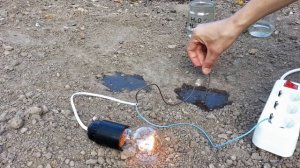 Опускаем провод в воду / Насколько хорошо земля проводит ток / Однопроводная Передача Электроэнерги