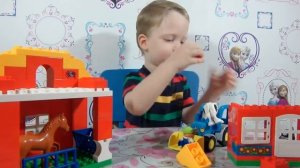 Лего Дупло. Развивающее видео для детей Lego Duplo! Играем в конструктор.Собираем ферму для животны