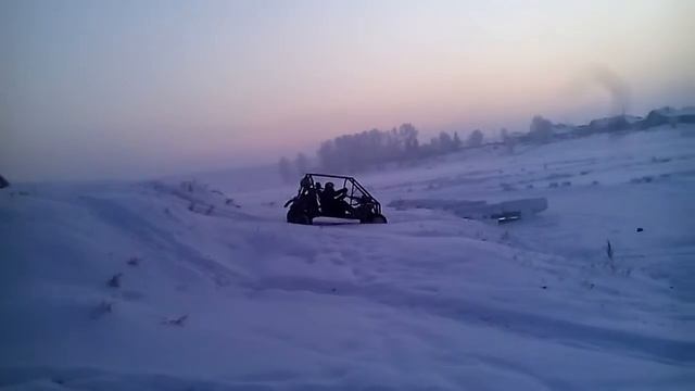 Съезд с горы на БАГГИ. смотреть онлайн