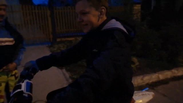 GRSmoto vlog | МЕГА ТРИЦИКЛ. ПОЧИНКА ТОРМОЗОВ НА ПИТБАЙКЕ. РЕЙД ПЯТЁРОЧКИ. смотреть онлайн