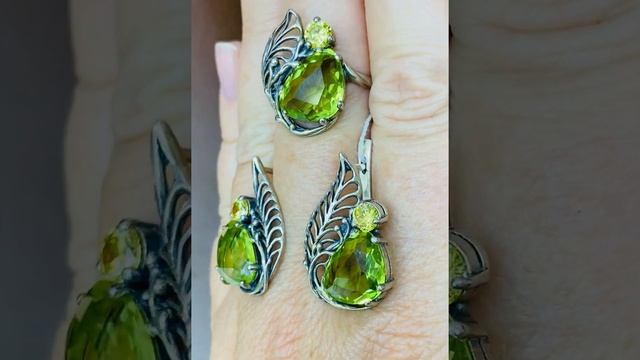 ОСЕНЬ - это кварц цвета ХРИЗОЛИТ. СЕРЕБРО ВЕГА, Цены под видео. смотреть онлайн