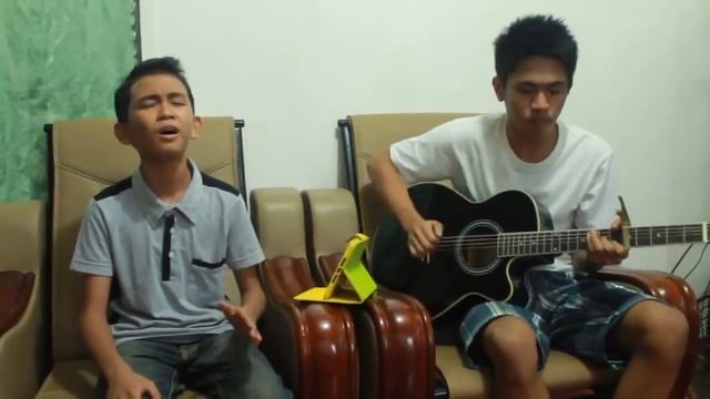 Тайский мальчик с феноменальным голосом шикарно поет смотреть онлайн