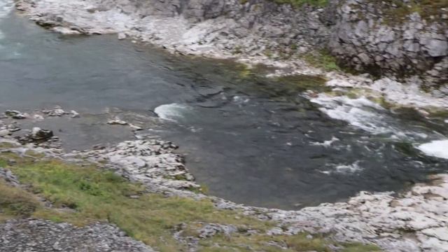 VIII порог реки Нияю, вид с правого берега. смотреть онлайн
