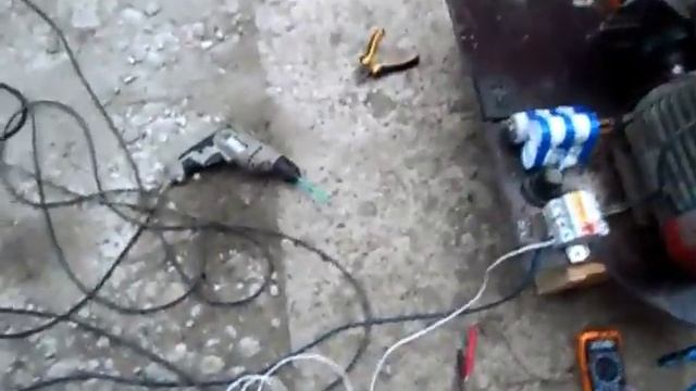 Трехфазный генератор тока из асинхронного электродвигателя смотреть онлайн