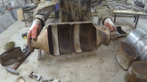 Куча денег за катализатор,сдал и разбогател! С  Prado 90 5vz-fe.