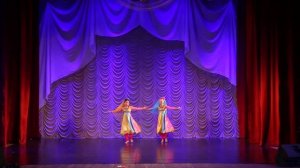 Bollywood | Индийский танец | Дети танцуют индийский танец