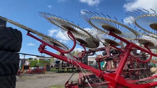 Прицепные V-образные грабли CADDY 12 экспресс-обзор от Андрея Азанова смотреть онлайн