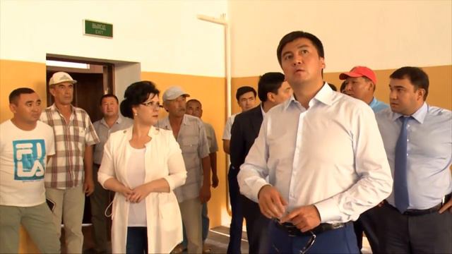 Аким Шымкента отметил неряшливость строительства на объектах образования смотреть онлайн