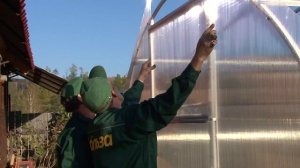 Монтаж теплицы 3х6 м "Польза". Этап 6