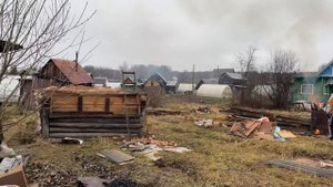 Разбираем баню  / Дача / Закрытие сезона / Дровяник из буханки /Демонтаж