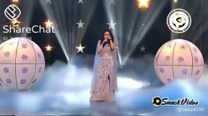 Neha kakkar sing a song Ashik banaya in a super dancer