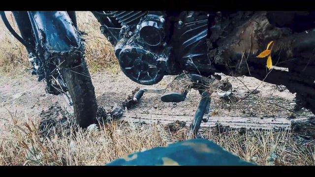 VLOG : Застрял в грязи на полях с подсолнухами!!!!!! #vlog #влог #байк #motovlog смотреть онлайн
