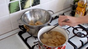 Рожки с начинкой. Фаршированные рожки. Вкусно и красиво.