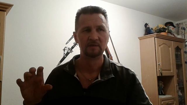 15 ) - ПЕРЕКИСЬ-ЖИВОТ-УПРАЖНЕНИЕ-ЗУБЫ смотреть онлайн