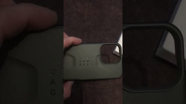 Защитный чехол UAG Civilian для iPhone 13 Pro смотреть онлайн