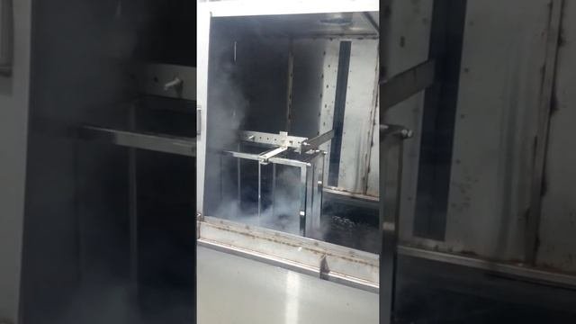 Электролитно-плазменное полирование мебели из нержавеющей стали до зеркального блеска