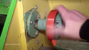 Фрагмент ВИДЕО УРОКА - Токарный станок по дереву.