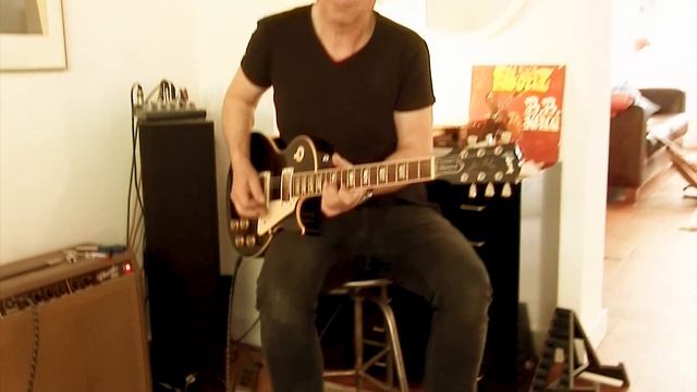 1992 Gibson Les Paul Standard (black) смотреть онлайн