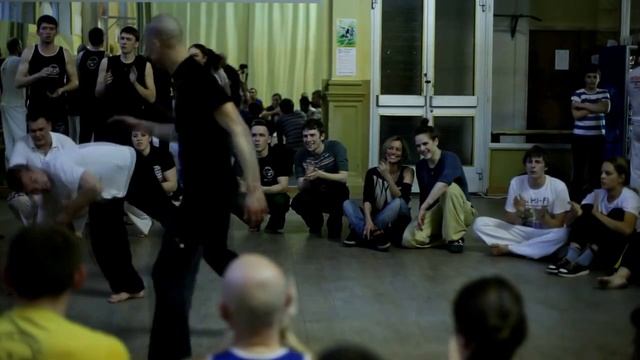 Roda aberta de grupo Arte de Gingar em São Petersburgo (14.04.2013) part 3 смотреть онлайн