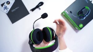 Razer Kaira Pro Wireless Gaming Headphones 2021 Unboxing