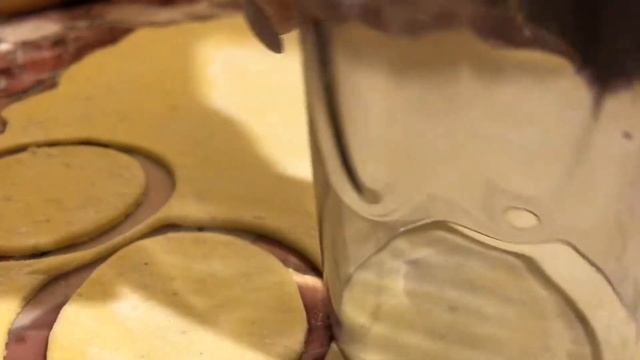 готовлю вареники для старого нового года смотреть онлайн