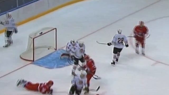 Артур Каюмов: гол-шедевр в ворота "Амура" смотреть онлайн