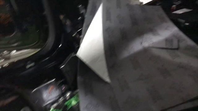 Mercedes-Benz E-Class (W213) вибро-шумоизоляция салона авто премиальными шви материалами Комфортмат