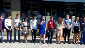 Прикольное выступление 9 класса на Последнем звонке