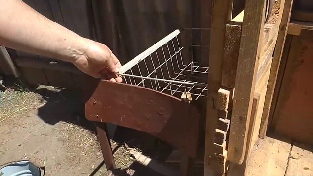 Простейший станок для дойки коз. смотреть онлайн