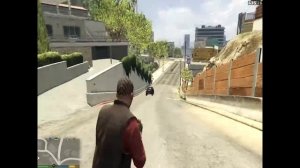 GTA V Gameplay With i3 4030U / Intel HD 4400 /4gb